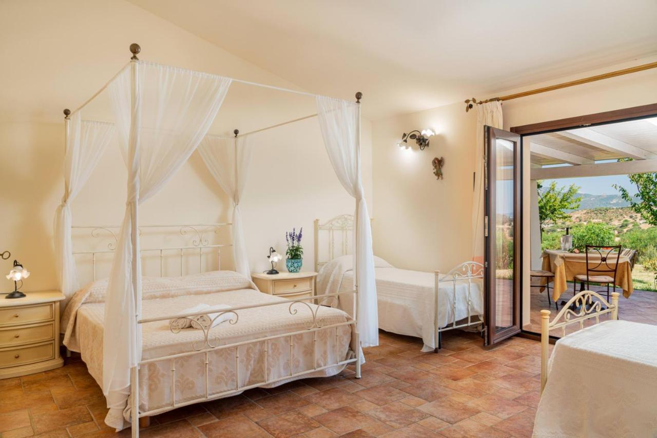 Borgo Alba Barona Turismo Rurale Golfo Aranci Extérieur photo