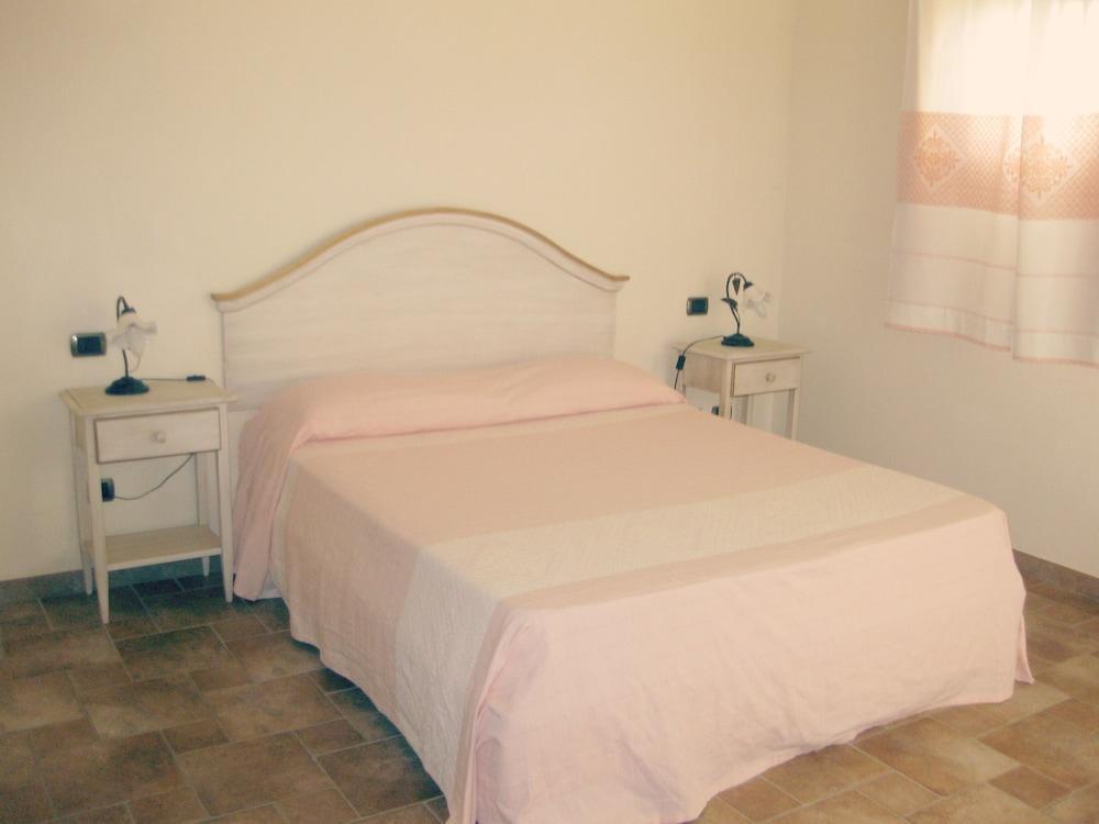 Borgo Alba Barona Turismo Rurale Golfo Aranci Extérieur photo